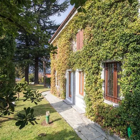 Giu Luxury - The House Of Travelers Villa *