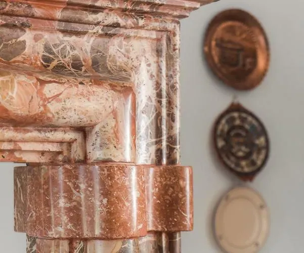 Giu Luxury - The House Of Travelers *