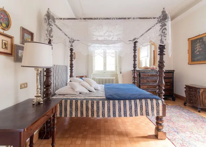 Giù Luxury - The House Of Travelers *