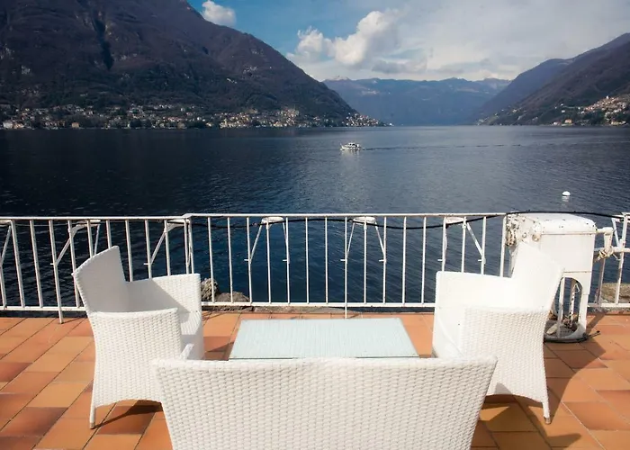 Giù Luxury - The House Of Travelers