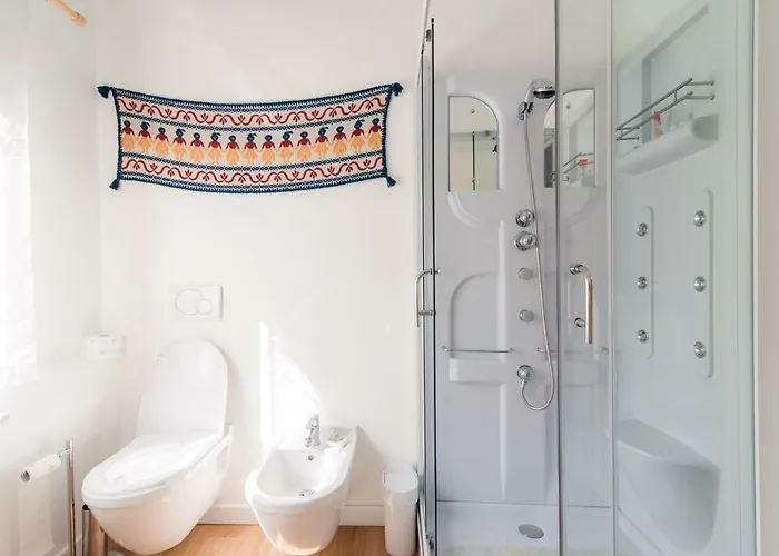 Giù Luxury - The House Of Travelers Faggeto Lario