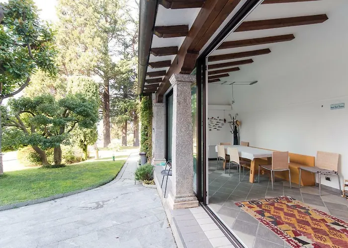 Giù Luxury - The House Of Travelers Villa *