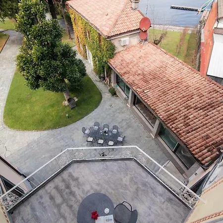 Giù Luxury - The House Of Travelers