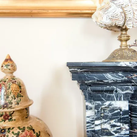 Giù Luxury - The House Of Travelers Villa *