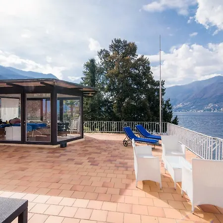 Giù Luxury - The House Of Travelers Villa *