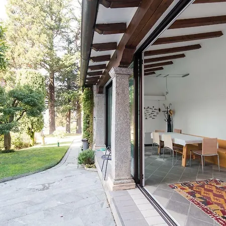 Giù Luxury - The House Of Travelers Villa *