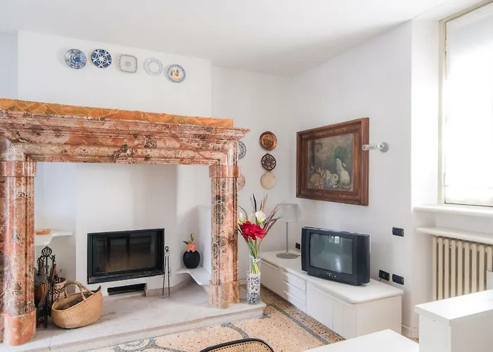 Villa Liberty Giu By 
